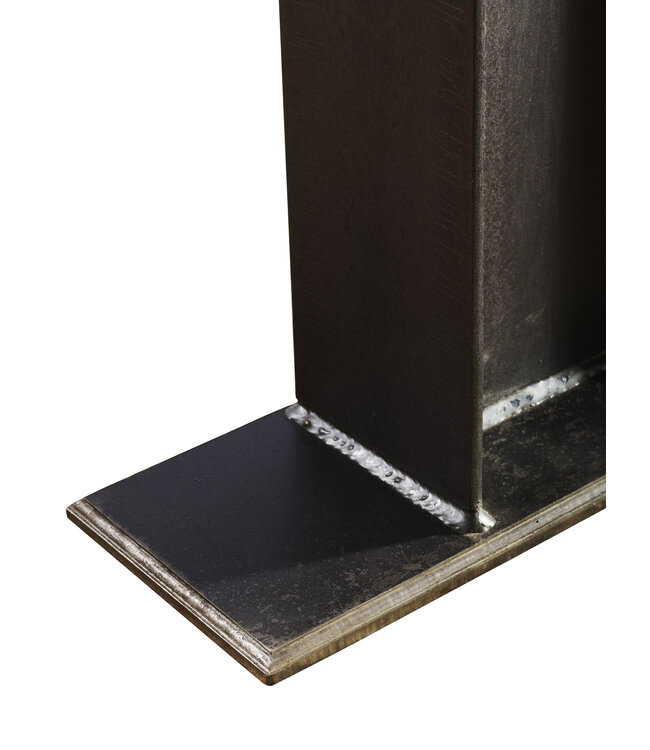 Dining room table - Fjorde