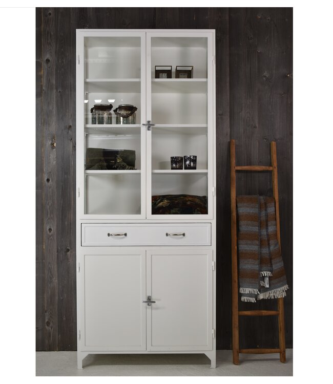 Apothekerschrank mit Schubladen