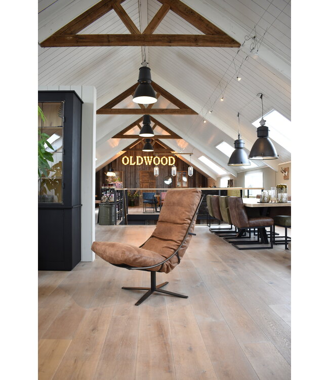 Armchair Brutus | The Anchor