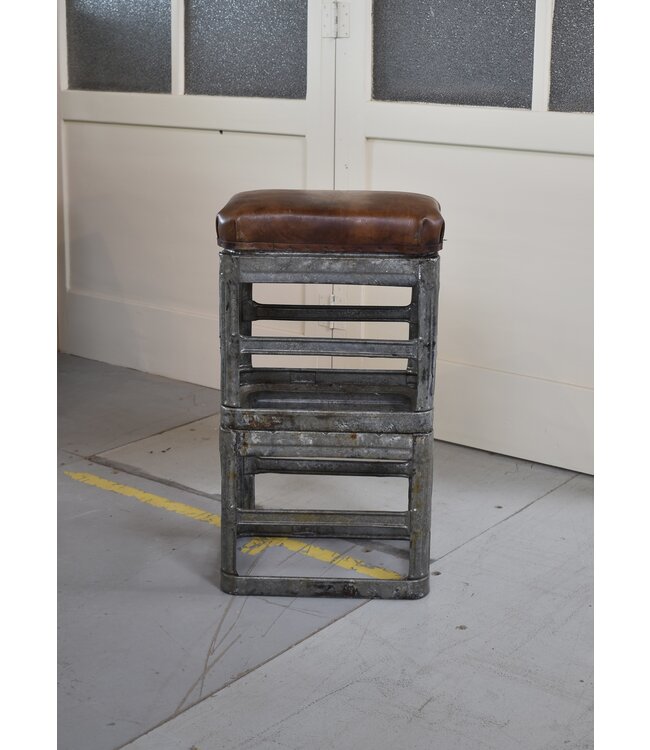 Metal stool with leather cushion high model