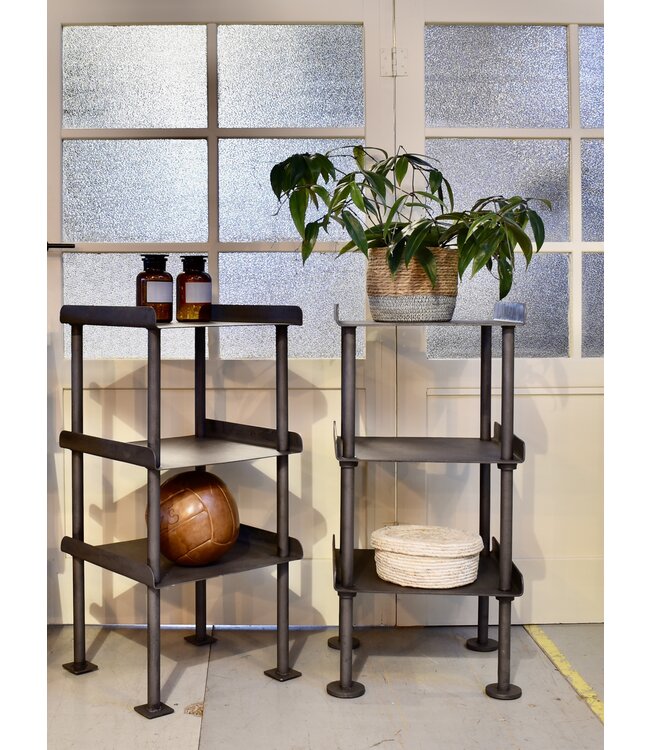 Industrial shelf