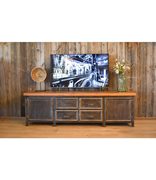 Stalen tv meubel - op maat