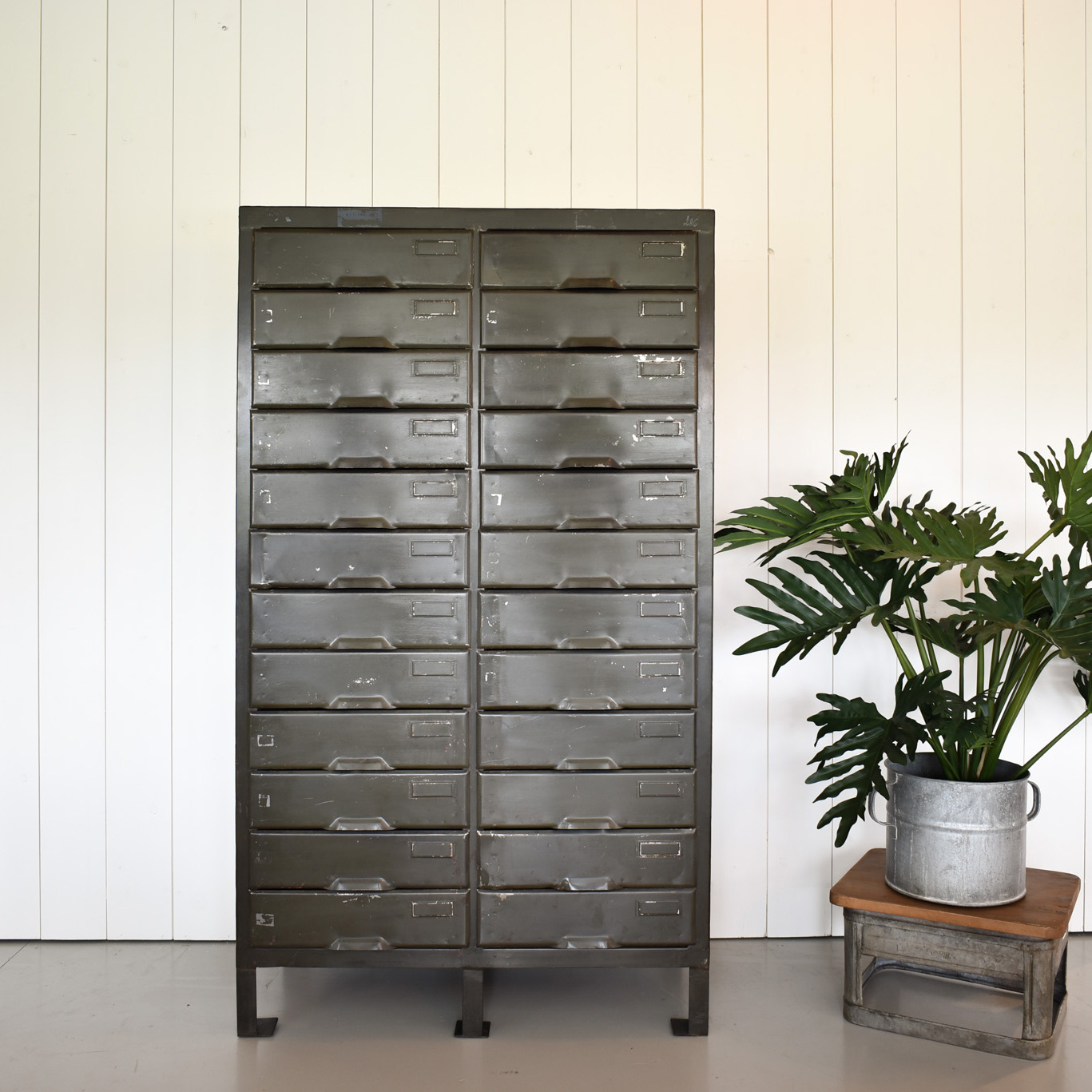 Industrial chest of drawers Oldwood the furniture store