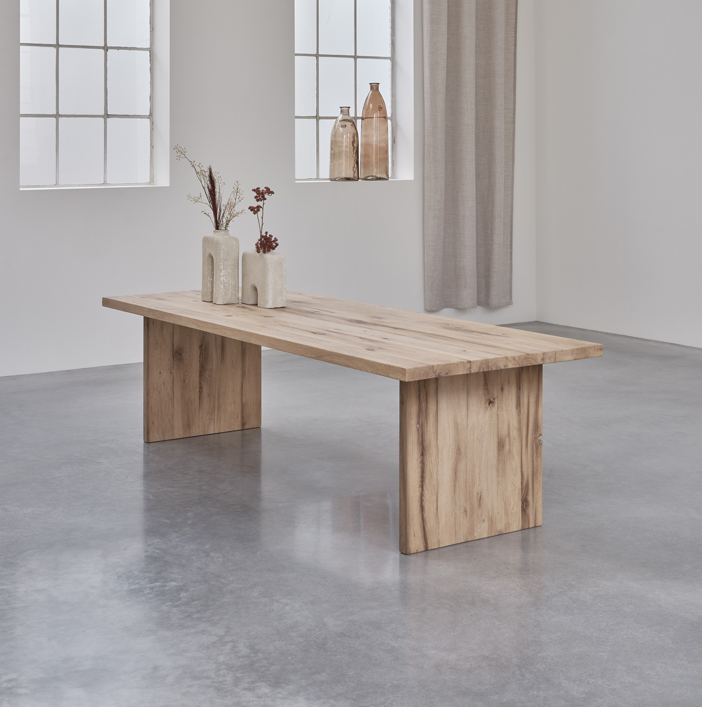 Oak dining tables and coffee tables made to measure