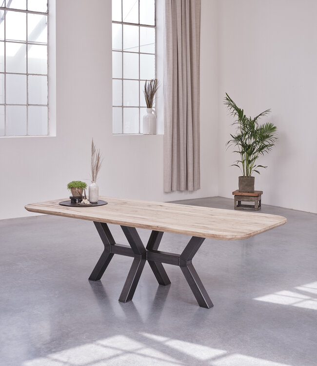 Eiken ettafel Lissabon