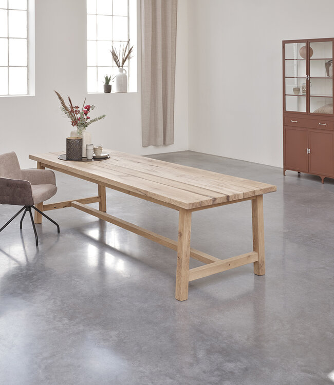 Wooden dining table Alkmaar