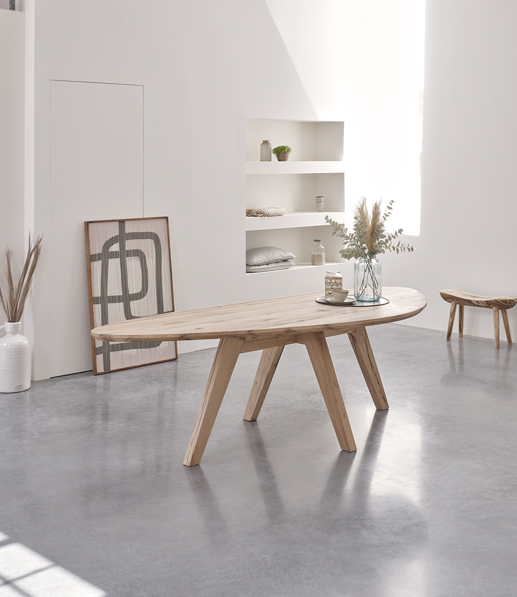 Kiezelvormige eikenhouten eettafel Lisse - Organische vorm - Oldwood de ...