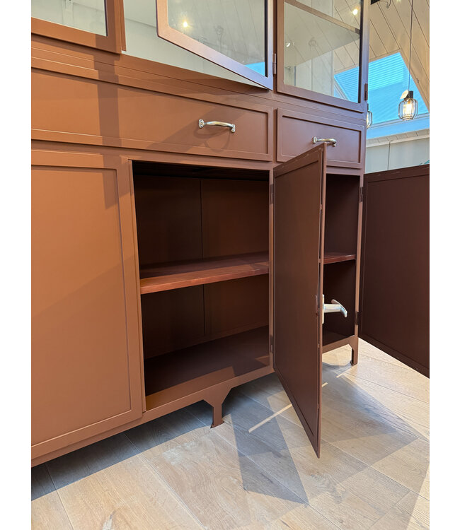 Metal cabinet Leiden custom made