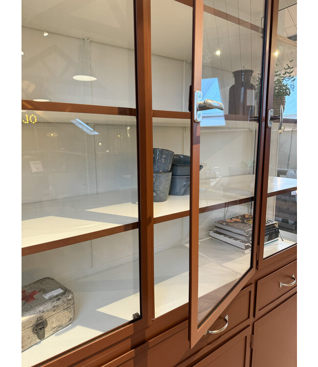 Metal cabinet Leiden custom made