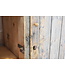 Stabiler Vintage-Holzschrank