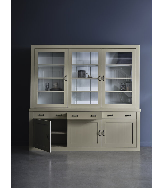 Maßgeschneidertes Sideboard – Vitrine aus Holz