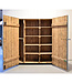 Alter industrieller Holzschrank