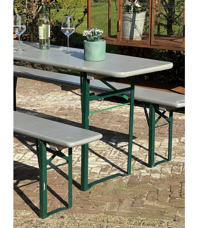 Biertisch mit Bänken / Bierset