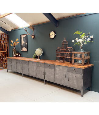 Industrial sideboard