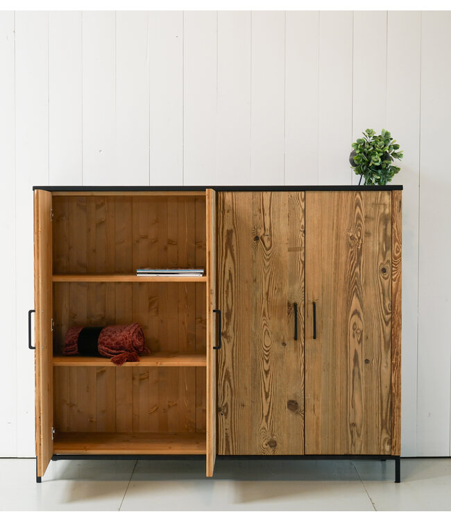 Holz-Sideboard Salzburg – Maßanfertigung
