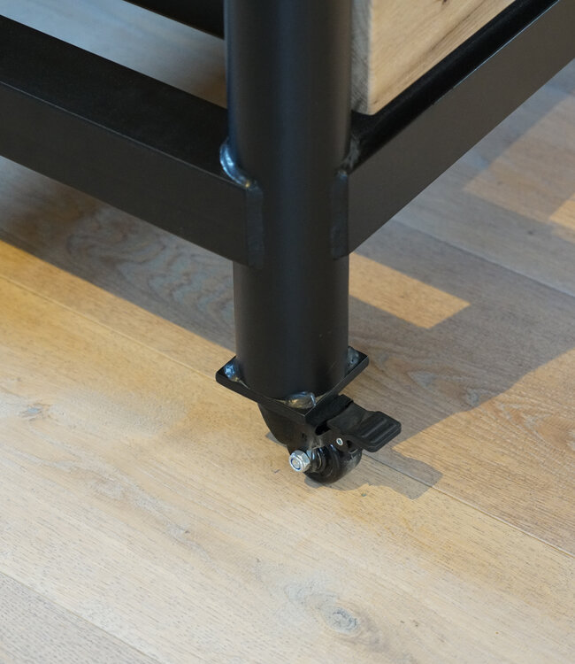 Kitchen island old oak - Custom made