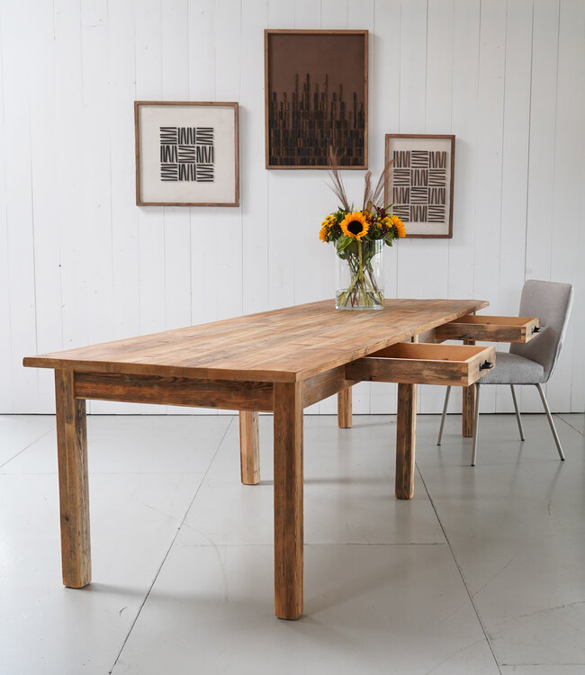 Standard studio table with drawer