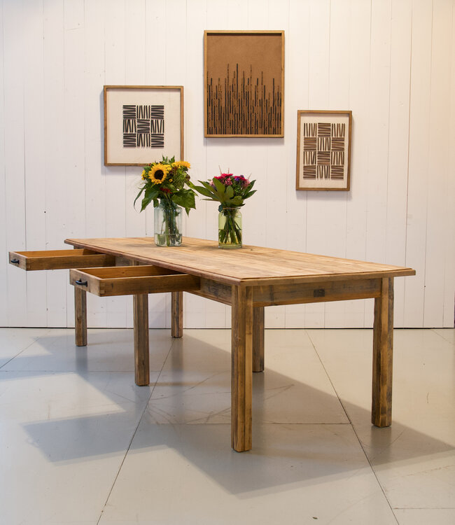 Classic Ateliers table with drawer