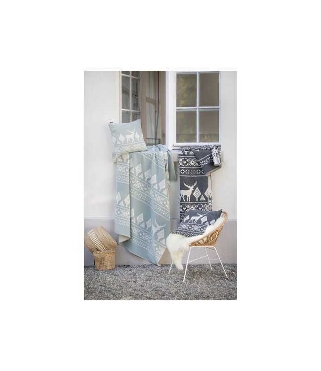 David Fussenegger Kissenbezug mit Hirsch