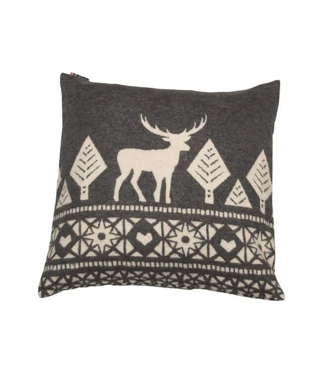 David Fussenegger Kissenbezug mit Hirsch