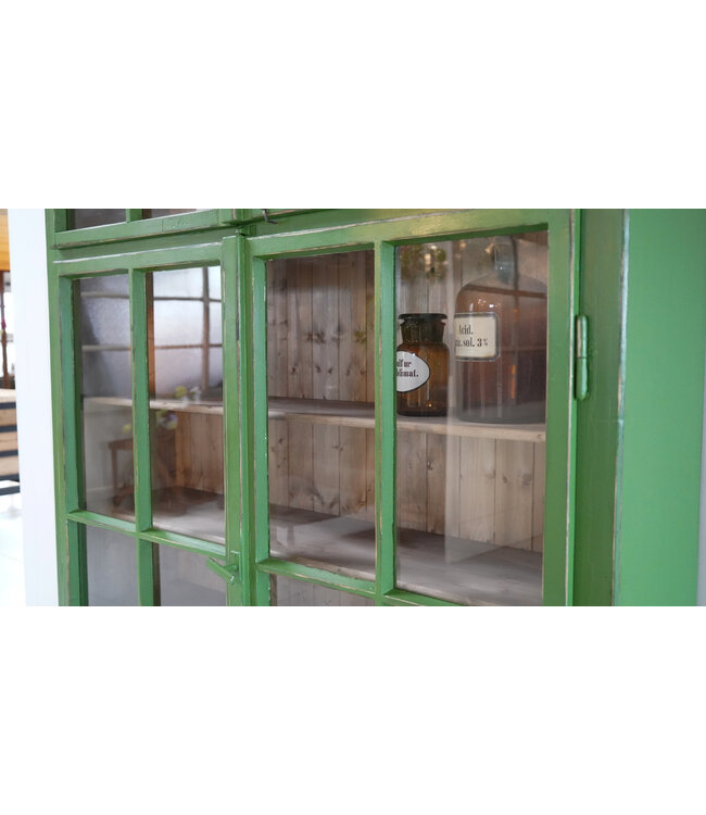 Vintage Vitrine aus grünem Holz