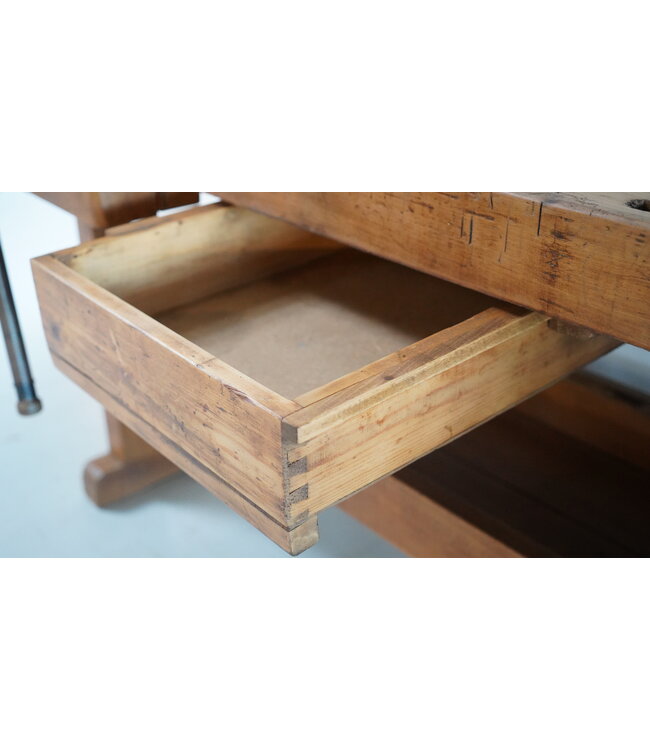 Vintage houten werkbank