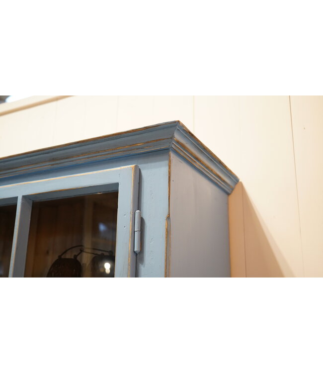 Wooden dresser - blue