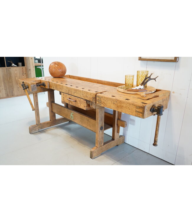 Vintage houten werkbank
