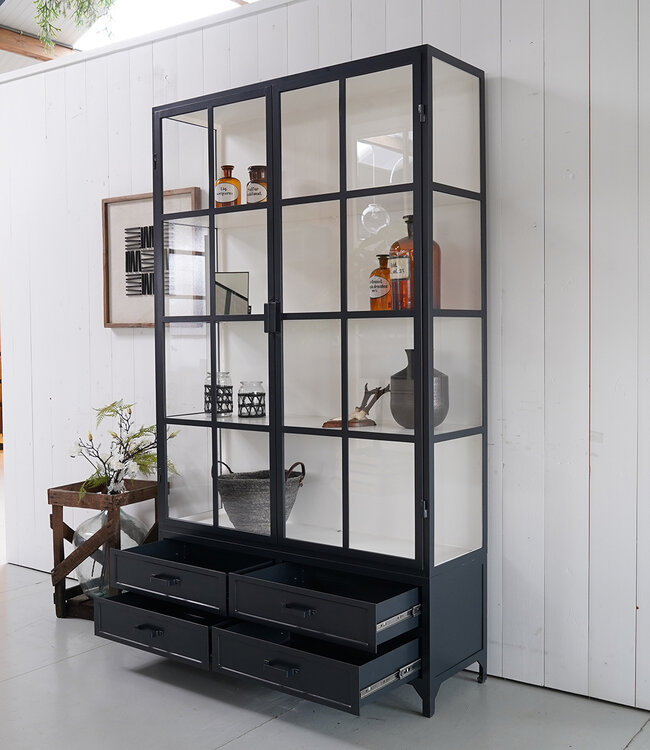 Steel cabinet Utrecht - custom made