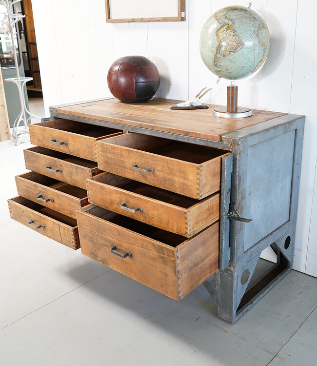 Industrial chest of drawers wood and steel
