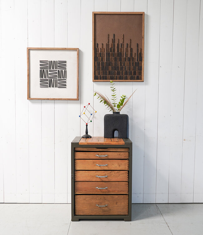 Vintage chest of drawers