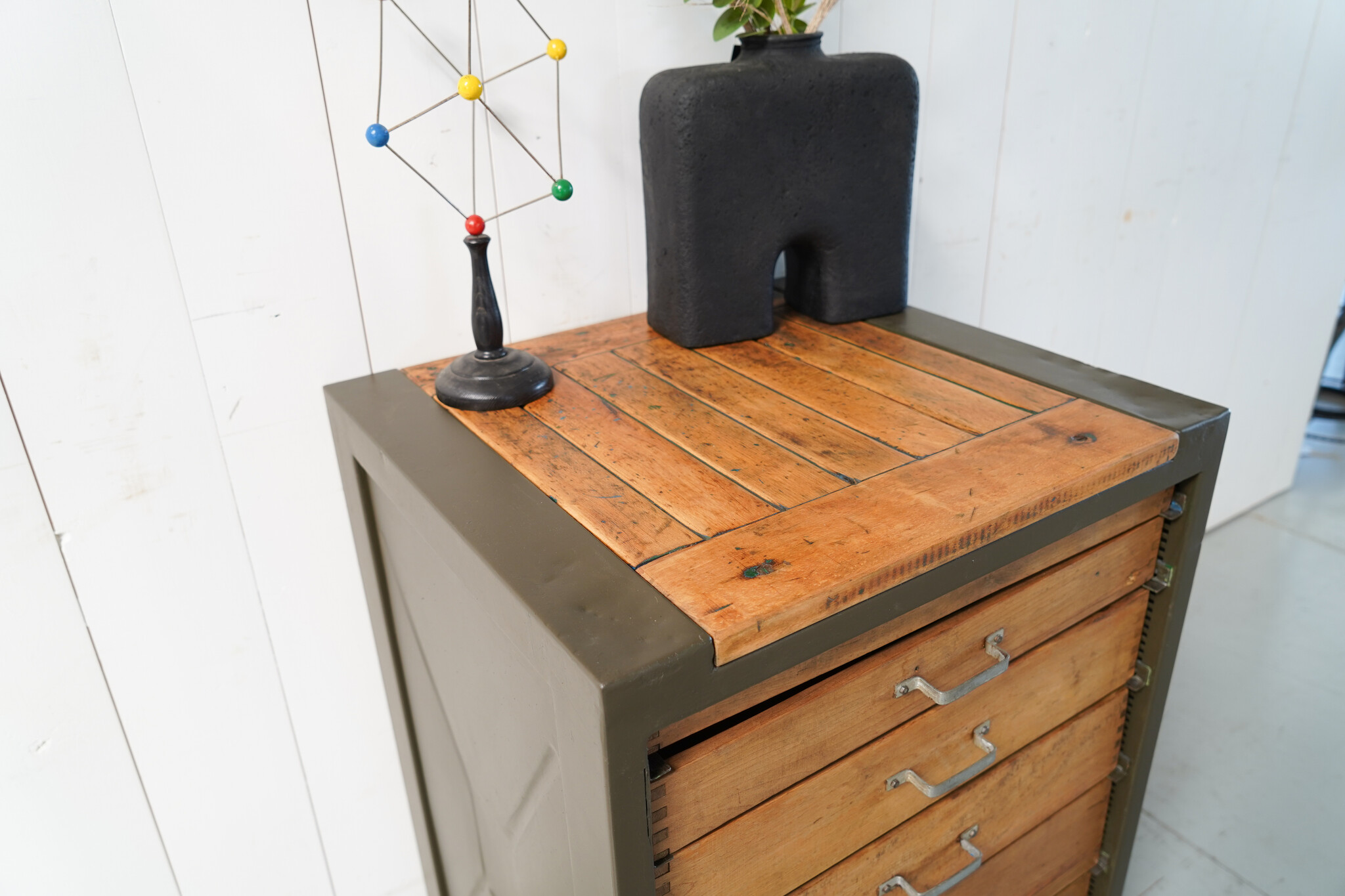 Vintage chest of drawers - Workbench - Kitchen island - Oldwood - the ...