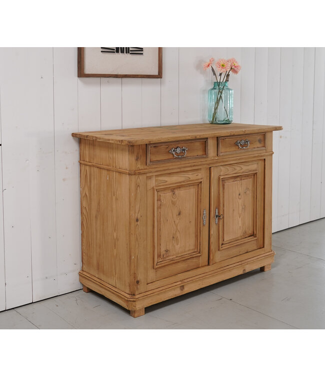 Vintage Kiefernholzschrank mit Schubladen