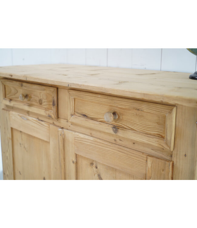 Houten dressoir