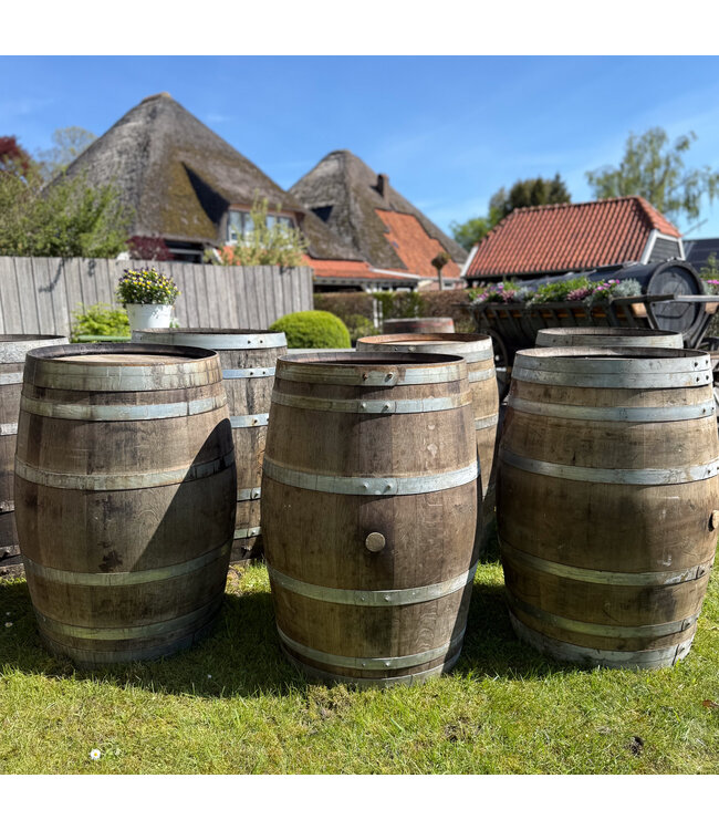 Oak Whisky Barrels | Wine Barrels | Rain Barrels | Garden Decoration