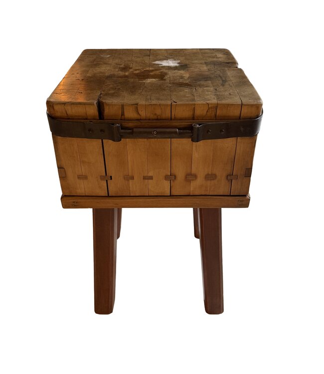 Vintage chopping block