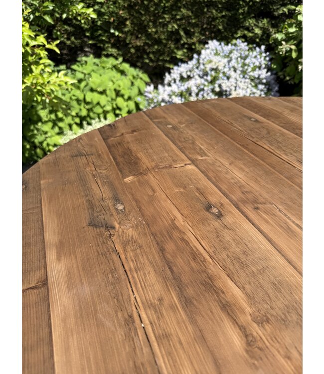 High table Wine barrel / whiskey barrel with top