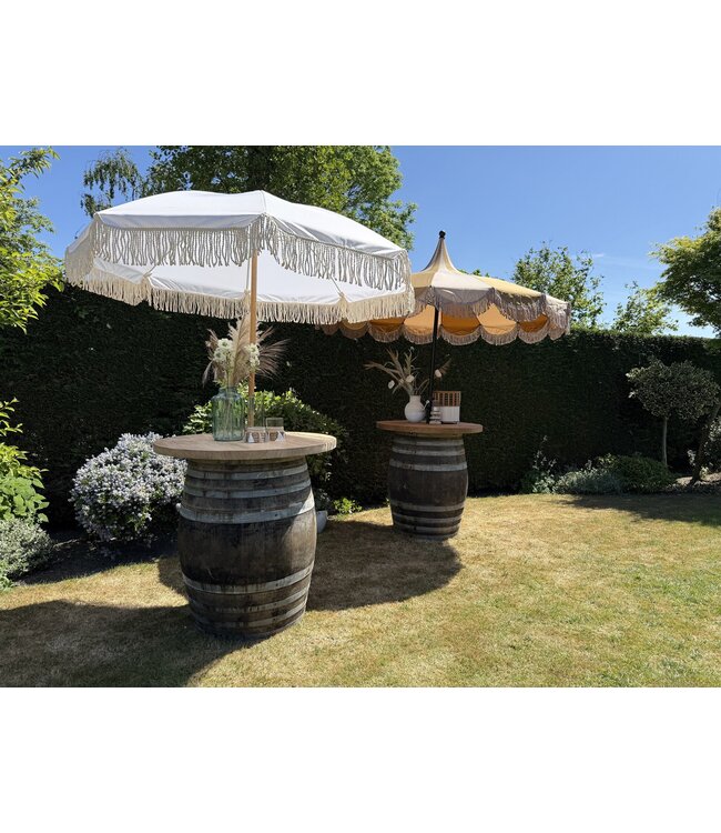 Wine barrel standing table / bar table whiskey barrel