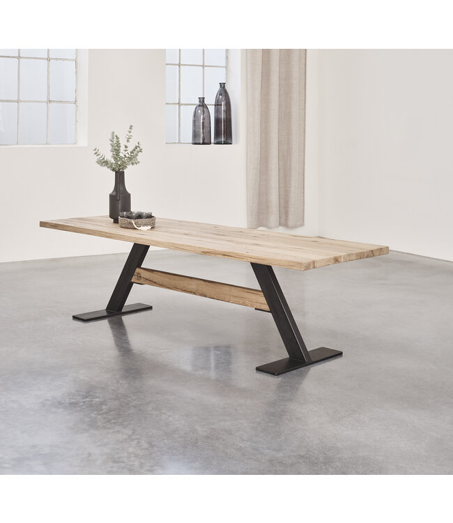 Ausstellungsmodell | Esstisch aus alter Eiche | Massivholz | VERKAUF