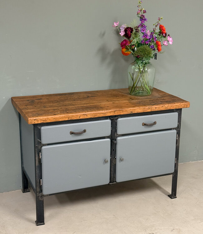 Carl Zollfrank workbench