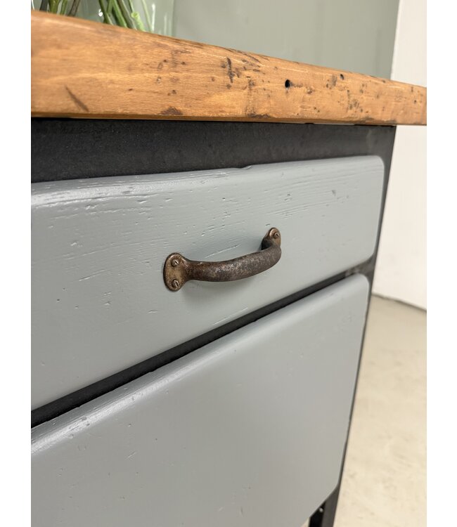 Carl Zollfrank workbench