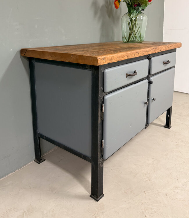 Carl Zollfrank workbench