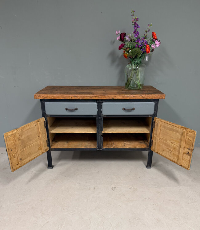 Carl Zollfrank workbench