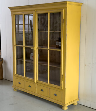Vintage yellow display cabinet