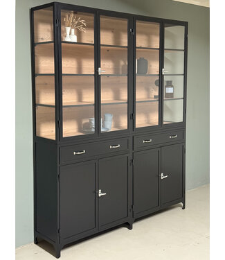 Steel display cabinet Breda - in any RAL color