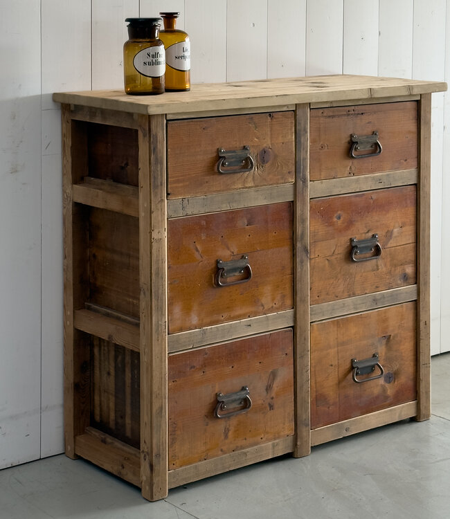 Vintage chest of drawers with 6 drawers