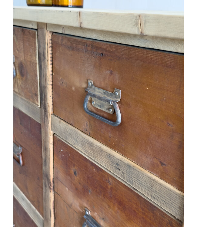 Vintage ladenkast met 6 lades
