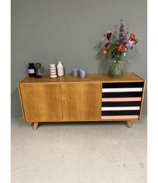 Oldwood Jiri Jiroutek U-469 ladekast