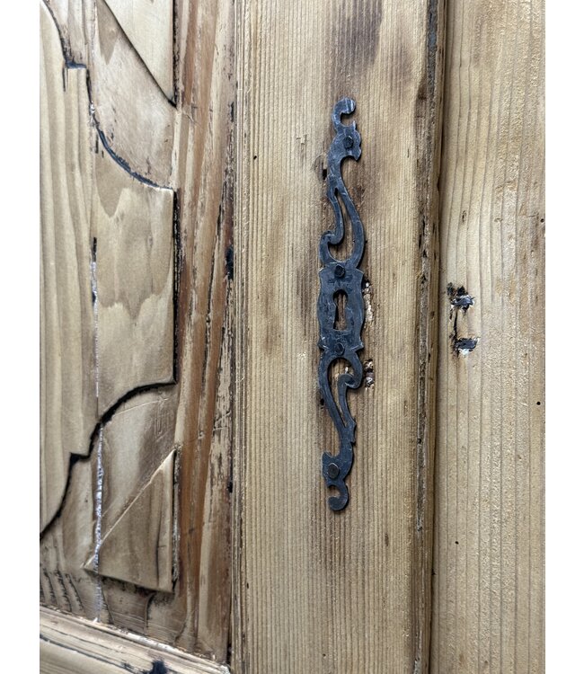 Traditionelles österreichisches Kabinett