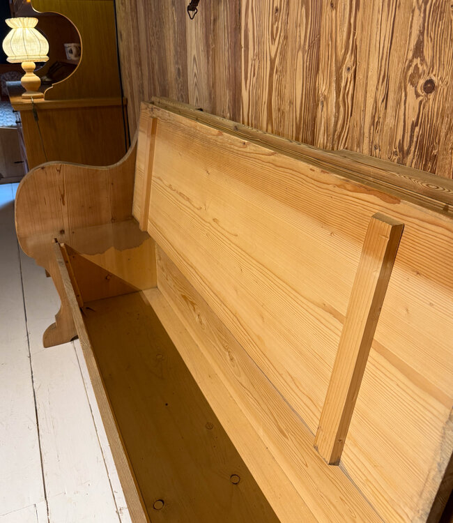 Authentic Alpine corner sofa / flap sofa